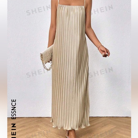 shein cream long flowy dress - Picture 1 of 3